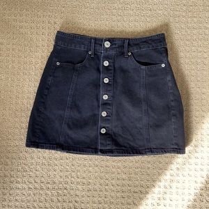 American Eagle black jean skirt